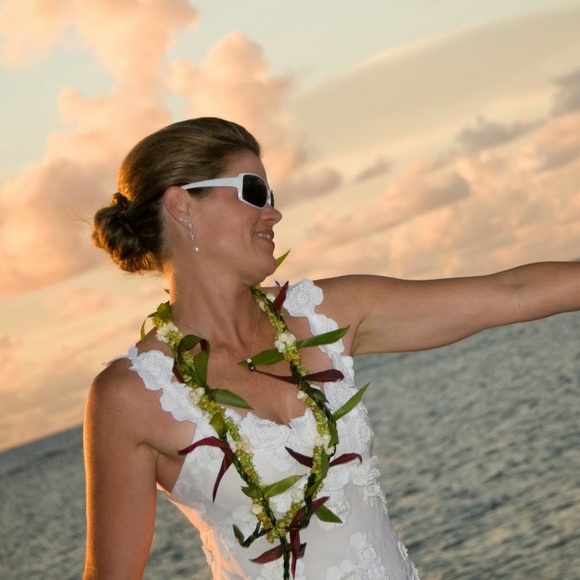 Meet your Posher, Julia - Picture 1 of 1